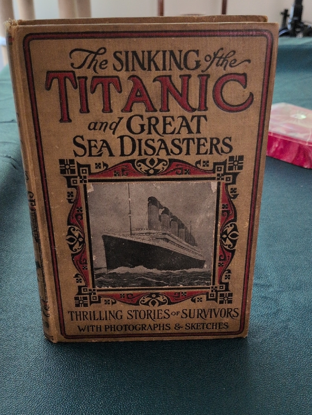 the sinking of the titanic and great sea disasters edited by logan marshall.